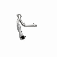 Load image into Gallery viewer, MagnaFlow Direct Fit Catalytic Converter 03-04 Exped 4.6L Passenger Side OEM
