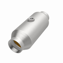 Load image into Gallery viewer, MagnaFlow Universal Catalytic Converter 2.25 W-O2 CA
