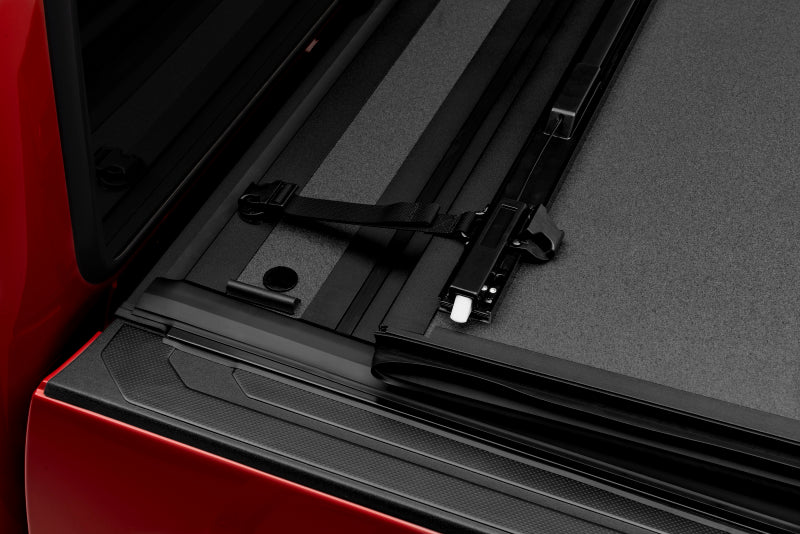 BAK 16-20 Toyota Tacoma 5ft Bed BAKFlip MX4 Matte Finish - GTR Auto