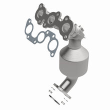 Load image into Gallery viewer, MagnaFlow Direct Fit Catalytic Converter California Grade 04-06 Toyota Camry 3.3L