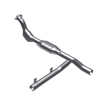 Load image into Gallery viewer, MagnaFlow Direct Fit Catalytic Converter 97-98 Ford Expedition 4.6