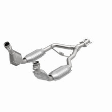 Load image into Gallery viewer, MagnaFlow Direct Fit Catalytic Converter 96-98 Ford Mustang 3.8L