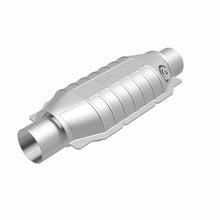 Load image into Gallery viewer, MagnaFlow Universal Catalytic Converter 2.25 Single O2 Boss