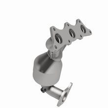 Load image into Gallery viewer, MagnaFlow DF Cat Conv Mitsubishi 06-09 Eclipse/Galant 06-08 Endeavor 3.8L Frt Manifold *NO CA SALE*