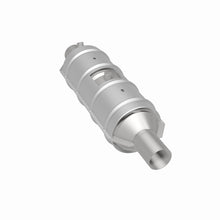 Load image into Gallery viewer, MagnaFlow Ford E-350 Econoline/ 99 -19 F-250/F-350/F-450 SD Direct Fit Catalytic Converter