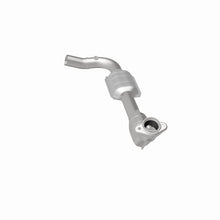 Load image into Gallery viewer, MagnaFlow Direct Fit Catalytic Converter 00-04 Ford E150 4.6L D/S