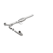 Load image into Gallery viewer, MagnaFlow Direct Fit Catalytic Converter 00-03 Dodge Dakota 3.9 2wd