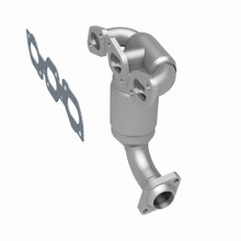 Load image into Gallery viewer, MagnaFlow Direct Fit Catalytic Converter Contour 95-00 2.5L Front MF