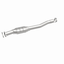Load image into Gallery viewer, MagnaFlow Direct Fit Catalytic Converter 2011-2012 EQUINOX 3.0L Underbody