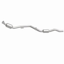Load image into Gallery viewer, MagnaFlow Direct Fit Catalytic Converter OEM 2007 Mercedes-Benz E350 Underbody - 69.125in Length 5411666