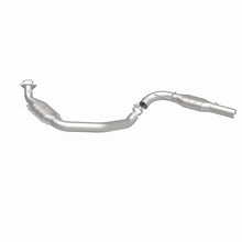 Load image into Gallery viewer, MagnaFlow Direct Fit Catalytic Converter 03-09 GM 2500/3500 Driver Side