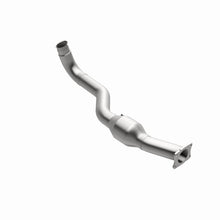 Load image into Gallery viewer, MagnaFlow Direct Fit Catalytic Converter01-05 GM Silv/Sierra 6.6L
