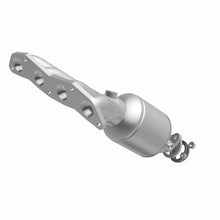 Load image into Gallery viewer, MagnaFlow Direct Fit Catalytic Converter 03-05 Honda Civic 1.3L
