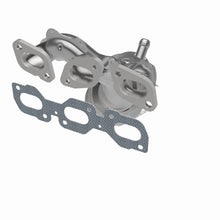 Load image into Gallery viewer, MagnaFlow Direct Fit Catalytic Converter 01-04 Escape 3.0 rear manif