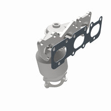 Load image into Gallery viewer, MagnaFlow Direct Fit Catalytic Converter 2008 Hyundai Sonata 3.3L