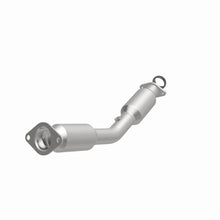Load image into Gallery viewer, MagnaFlow Direct Fit Catalytic Converter 07-08 Nissan Sentra L4-2.0L