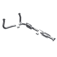 Load image into Gallery viewer, MagnaFlow Direct Fit Catalytic Converter 96-97 Ford Aerostar 4.0L