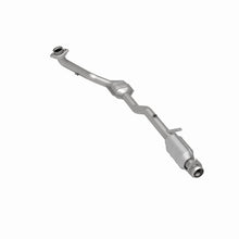 Load image into Gallery viewer, MagnaFlow Direct Fit Catalytic Converter 99-01 Ford Explorer 5.0L