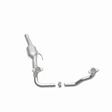 Load image into Gallery viewer, MagnaFlow Direct Fit Catalytic Converter 00-03 Durango 2WD OEM