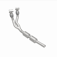 Load image into Gallery viewer, MagnaFlow Direct Fit Catalytic Converter 02-05 Golf 2.8L Underbody