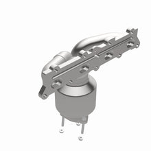 Load image into Gallery viewer, MagnaFlow Direct Fit Catalytic Converter 01-02 Saturn Manifold OEM