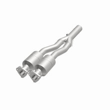 Load image into Gallery viewer, MagnaFlow Direct Fit Catalytic Converter 00-06 Audi TT Quattro Driver Side