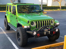Load image into Gallery viewer, Oracle Jeep JL/Gladiator JT Oculus Bi-LED Projector Headlights - Amber/White Switchback