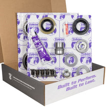 Load image into Gallery viewer, Yukon Gear Ring &amp; Pinion Gear Kit Front &amp; Rear for Toyota 8/8IFS Diff (w/Factory Locker) 4.30 Ratio