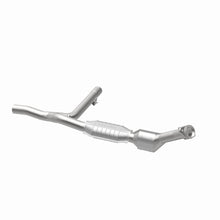 Load image into Gallery viewer, MagnaFlow Direct Fit Catalytic Converter 01-03 Ford F150 5.4L Passenger Side