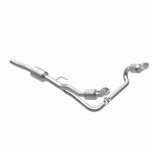 Load image into Gallery viewer, MagnaFlow Direct Fit Catalytic Converter 02-03 Dodge Durango
