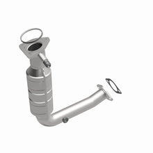 Load image into Gallery viewer, MagnaFlow Direct Fit Catalytic Converter 00-02 Focus 2.0L OEM