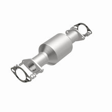 Load image into Gallery viewer, MagnaFlow California Direct Fit Catalytic Converter 06 Kia Sorento 3.5L