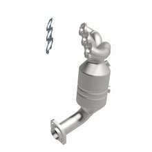 Load image into Gallery viewer, MagnaFlow Direct Fit Catalytic Converter 2007 Chrysler Pacifica 4.0L