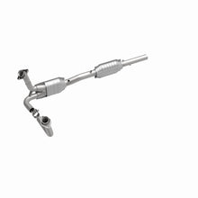 Load image into Gallery viewer, MagnaFlow Direct Fit Catalytic Converter 96 Bronco F150/F250 2 Conv