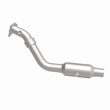 Load image into Gallery viewer, MagnaFlow Direct Fit Catalytic Converter OEM 2004-2006 Chrysler Pacifica Underbody