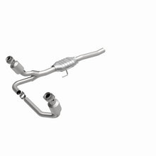 Load image into Gallery viewer, MagnaFlow Direct Fit Catalytic Converter 00-03 Dodge Dakota 2WD 4.7L