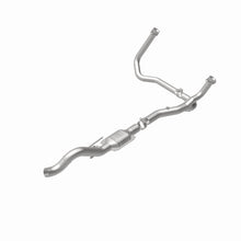 Load image into Gallery viewer, MagnaFlow Direct Fit Catalytic Converter 00 Dakota 3.9L 4wd OEM