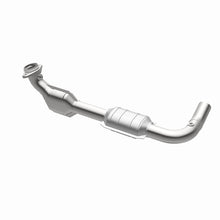 Load image into Gallery viewer, MagnaFlow Direct Fit Catalytic Converter 00-04 Ford E150 4.6L D/S