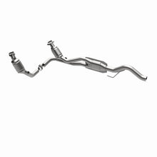 Load image into Gallery viewer, MagnaFlow Direct Fit Catalytic Converter 00-01 Dodge Dakota 4.7L *California*