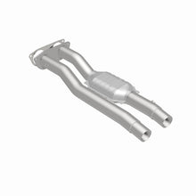 Load image into Gallery viewer, MagnaFlow Direct Fit Catalytic Converter 96-97 7.4L 3500 Truck Rear