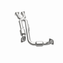 Load image into Gallery viewer, MagnaFlow Direct Fit Catalytic Converter 06-10 Jeep Grand Cherokee 6.1L