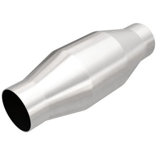 Load image into Gallery viewer, MagnaFlow Universal Catalytic Converter 2.75inch Long Body Spun