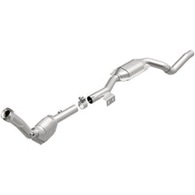 Load image into Gallery viewer, MagnaFlow Direct Fit Catalytic Converter 2003 ML350 3.7L Underbody