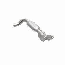 Load image into Gallery viewer, MagnaFlow Direct Fit Catalytic Converter 00-03 Ford Van 4.2L OEM