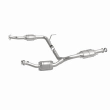 Load image into Gallery viewer, MagnaFlow Direct Fit Catalytic Converter 02-04 Explorer 4L Y OEM