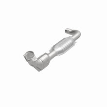 Load image into Gallery viewer, MagnaFlow Direct Fit Catalytic Converter 01-02 Exped/F-150 5.4L D/S