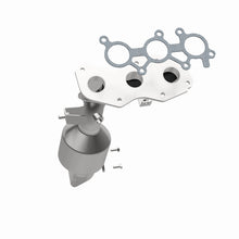 Load image into Gallery viewer, MagnaFlow Direct Fit Catalytic Converter 10-14 RX450H 3.5L Right