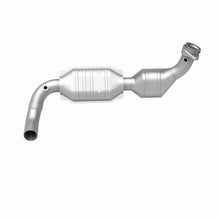 Load image into Gallery viewer, MagnaFlow Direct Fit Catalytic Converter 01-04 Ford F-150 Pickup 5.4L 4WD 4R100 Trans D/S (49 State)