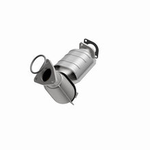 Load image into Gallery viewer, MagnaFlow Direct Fit Catalytic Converter 03-04 350Z/G35 Couple Passenger Side