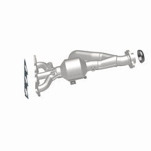 Load image into Gallery viewer, MagnaFlow Direct Fit Catalytic Converter 04-05 Mitsu Endeavor 3.8L